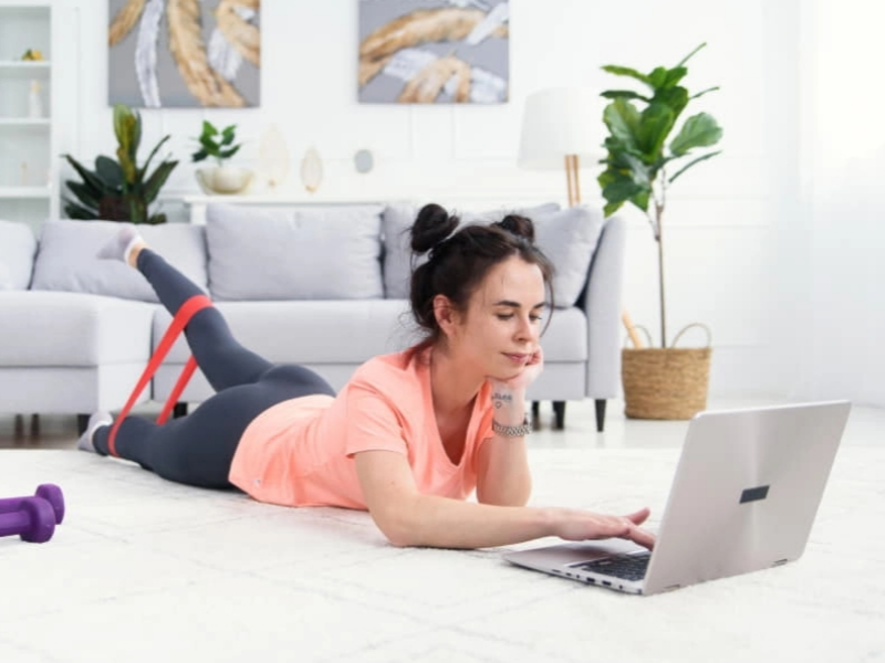 How Do Resistance Bands Improve The Strength of Hip And Leg Muscles?