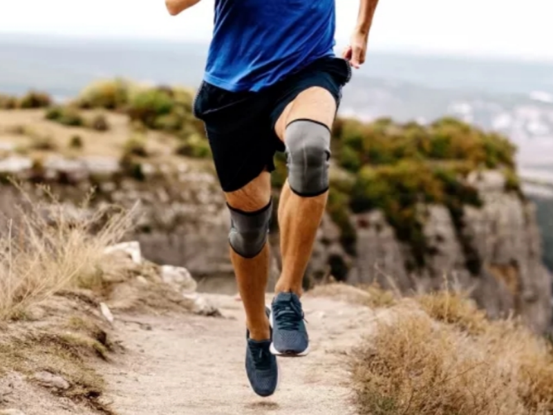 Effects And Benefits of Using Sports Protective Gear And Correction Tape in Combination