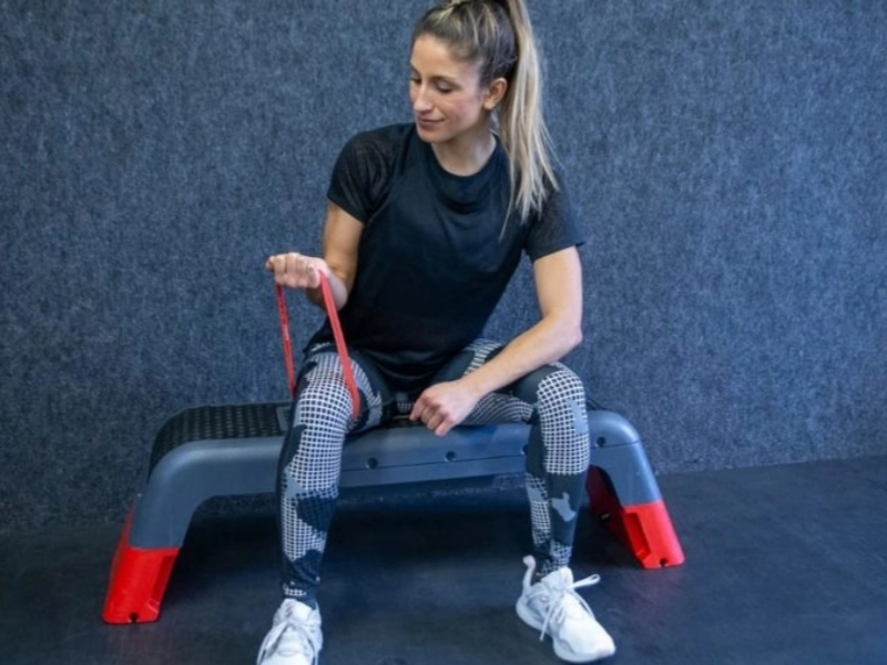 The Protective Effect of Resistance Band Training on The Knees And Back