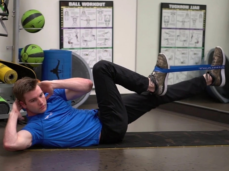 Resistance Bands And Dumbbells: How To Use Them Together To Enhance Training Effects